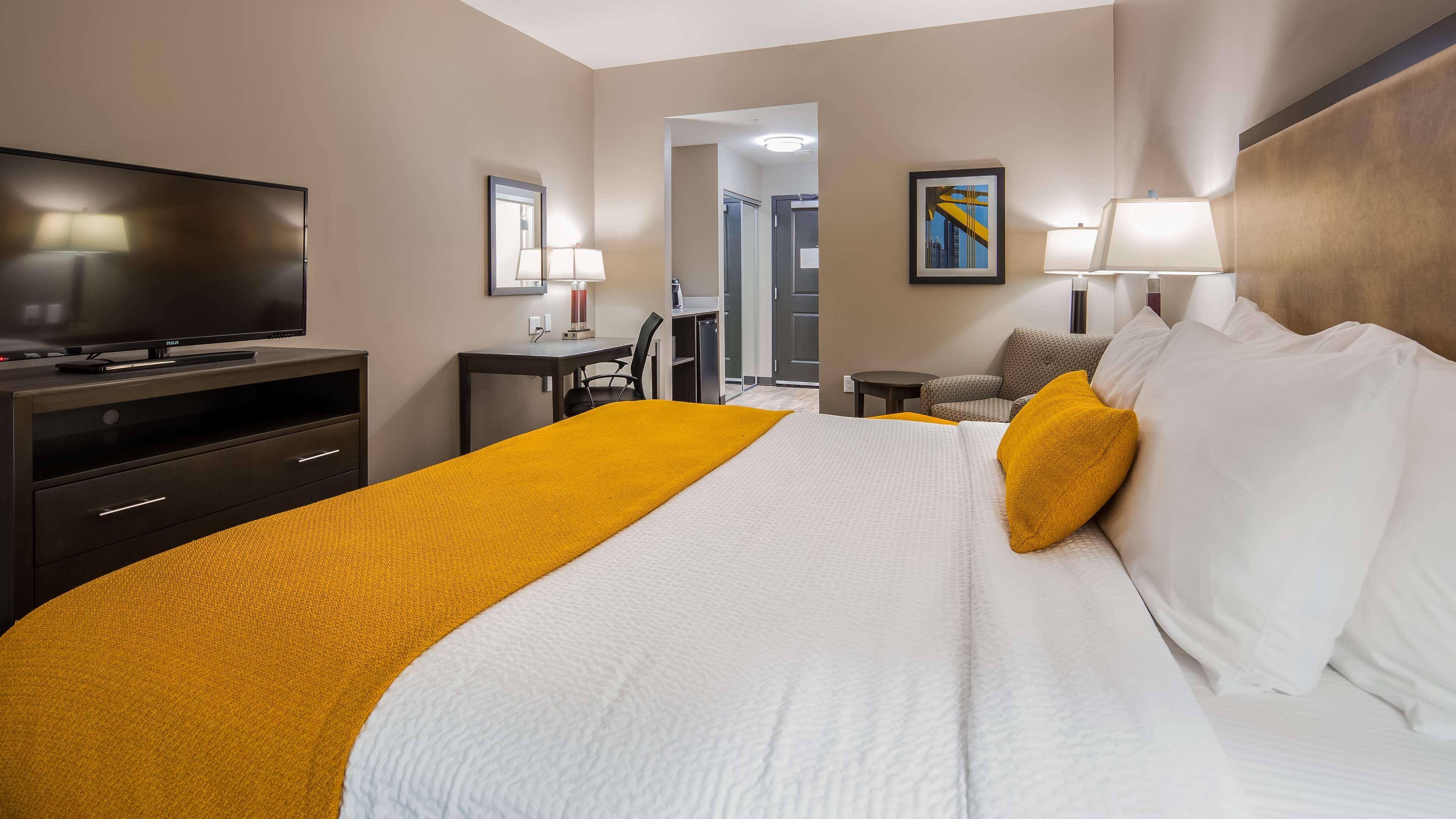 Best Western Plus Gallup Inn & Suites Ngoại thất bức ảnh