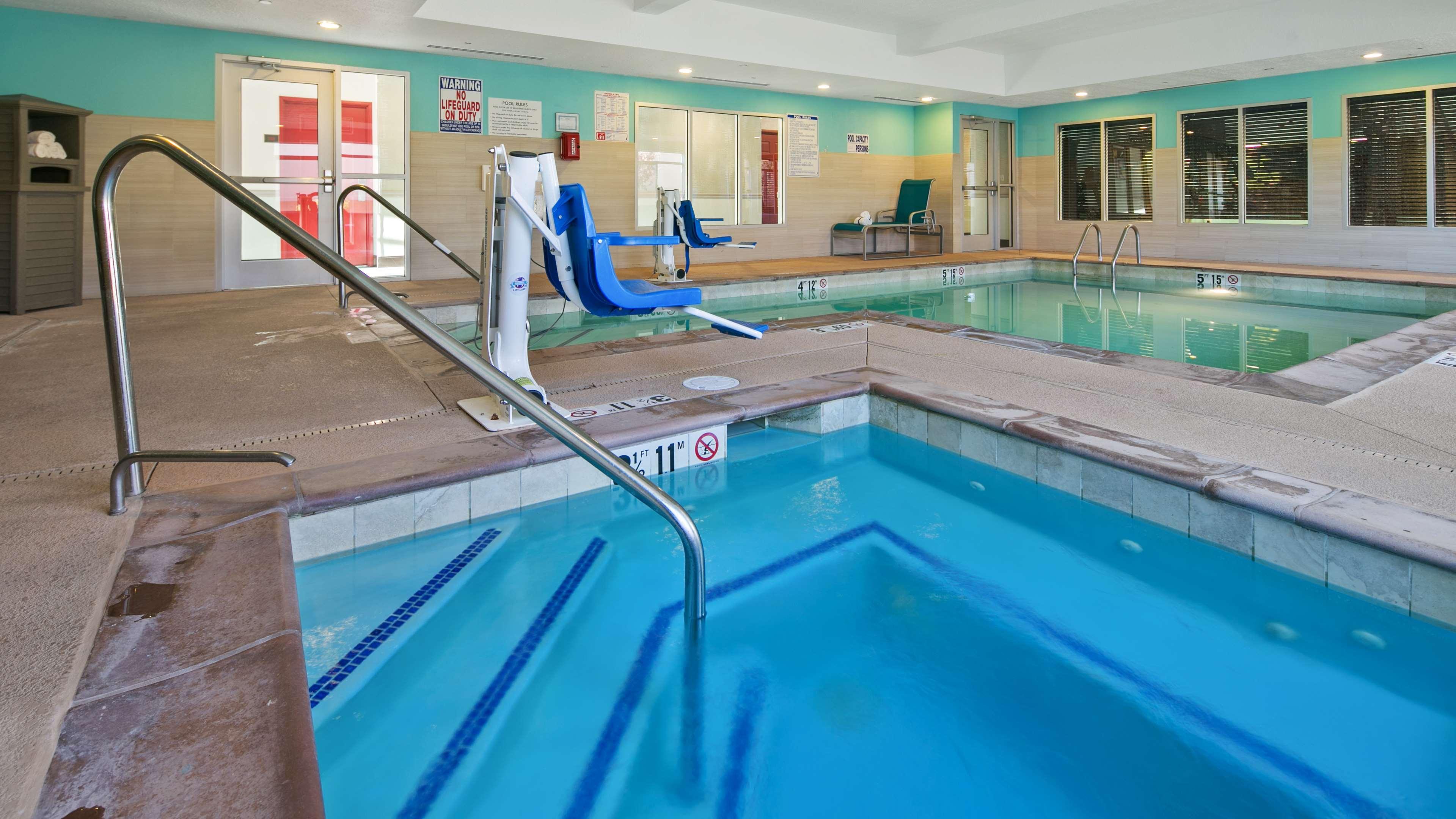 Best Western Plus Gallup Inn & Suites Ngoại thất bức ảnh