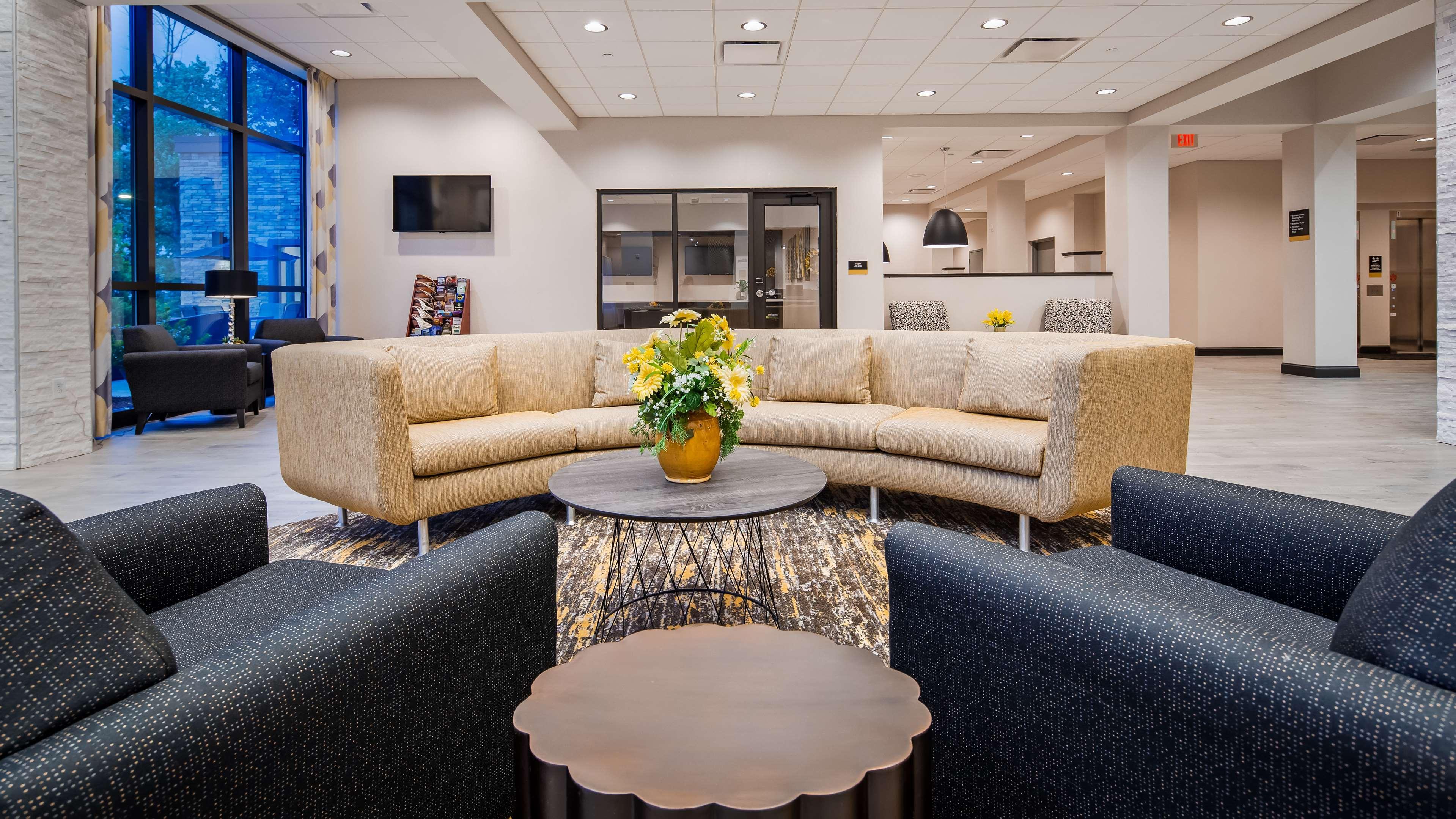Best Western Plus Gallup Inn & Suites Ngoại thất bức ảnh