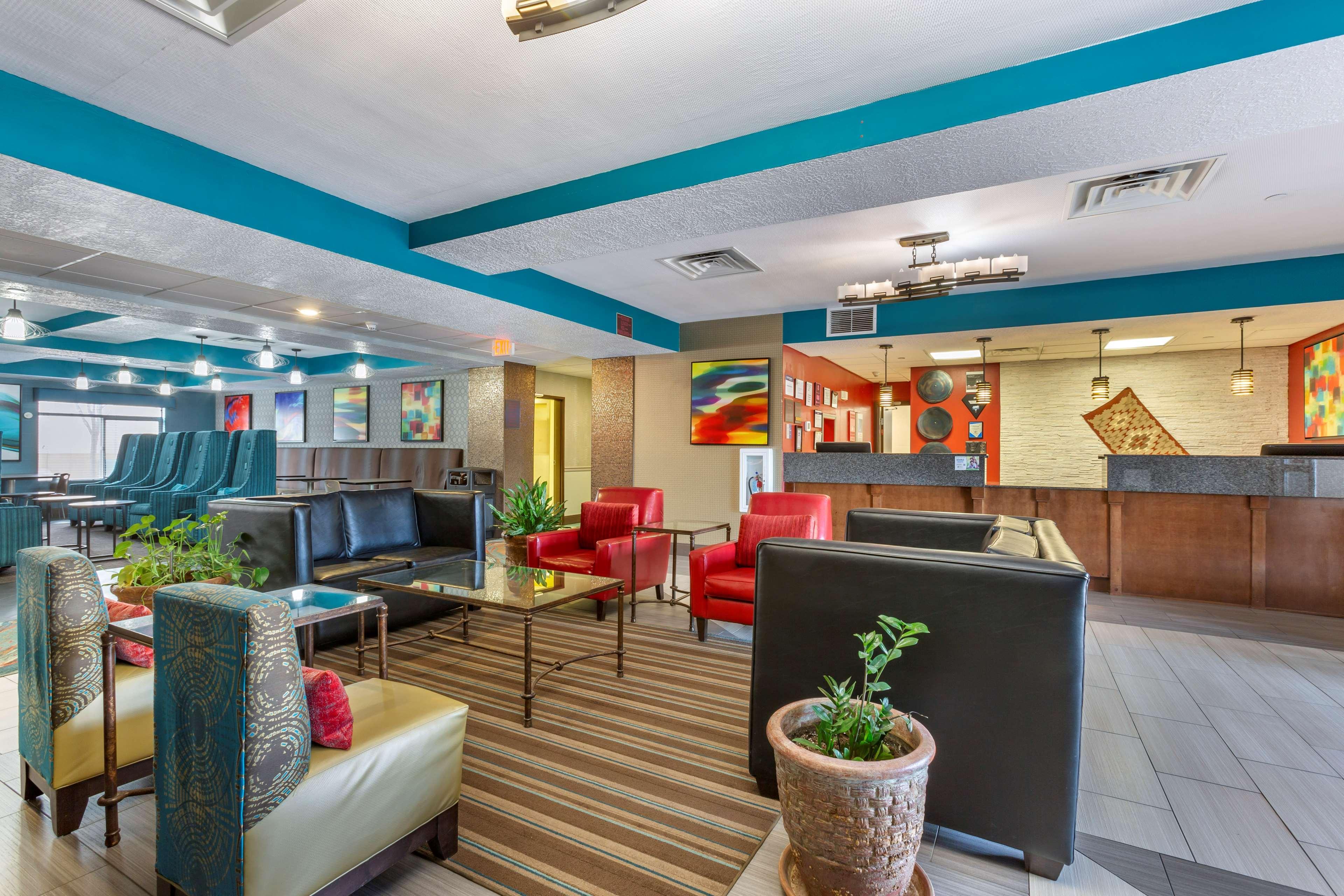 Best Western Plus Gallup Inn & Suites Ngoại thất bức ảnh