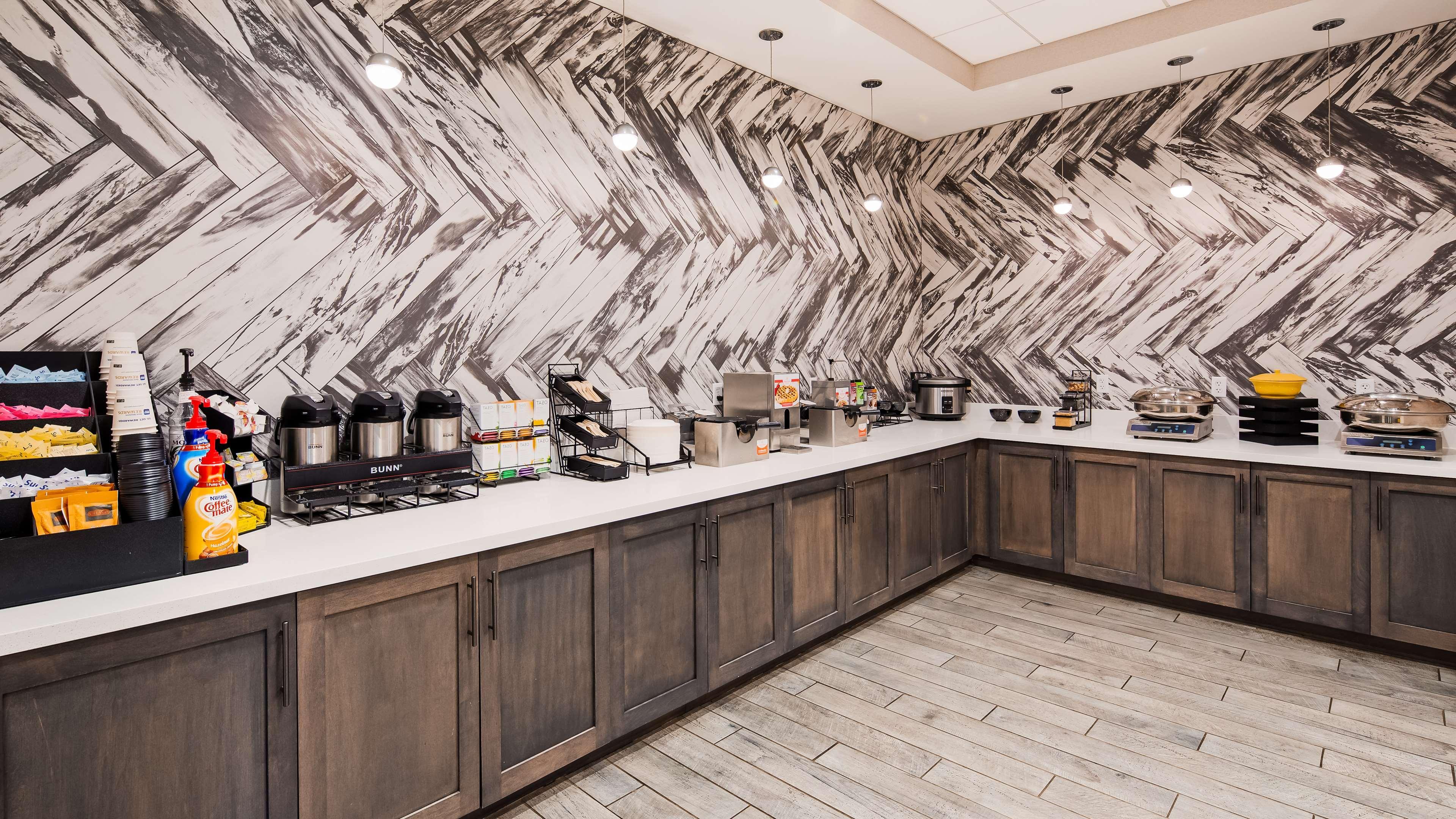 Best Western Plus Gallup Inn & Suites Ngoại thất bức ảnh