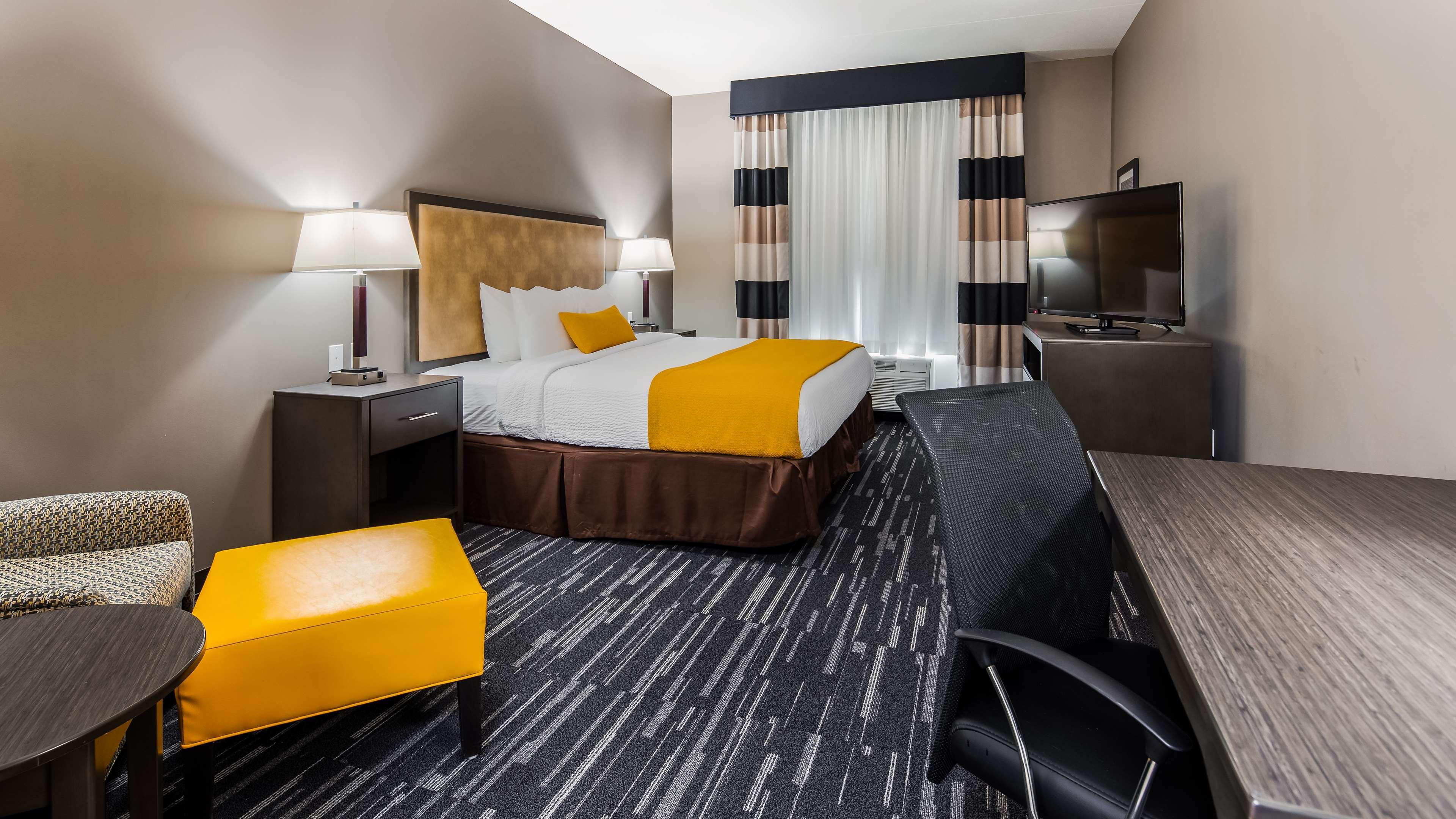 Best Western Plus Gallup Inn & Suites Ngoại thất bức ảnh